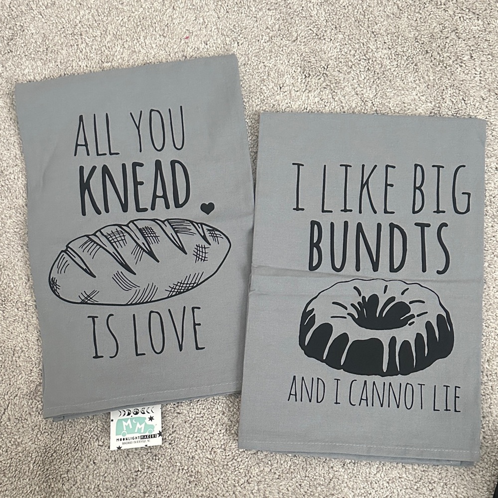 *NWT* Moonlight Makers Kitchen Towels with Fun Baking Quotes- grey w/black font